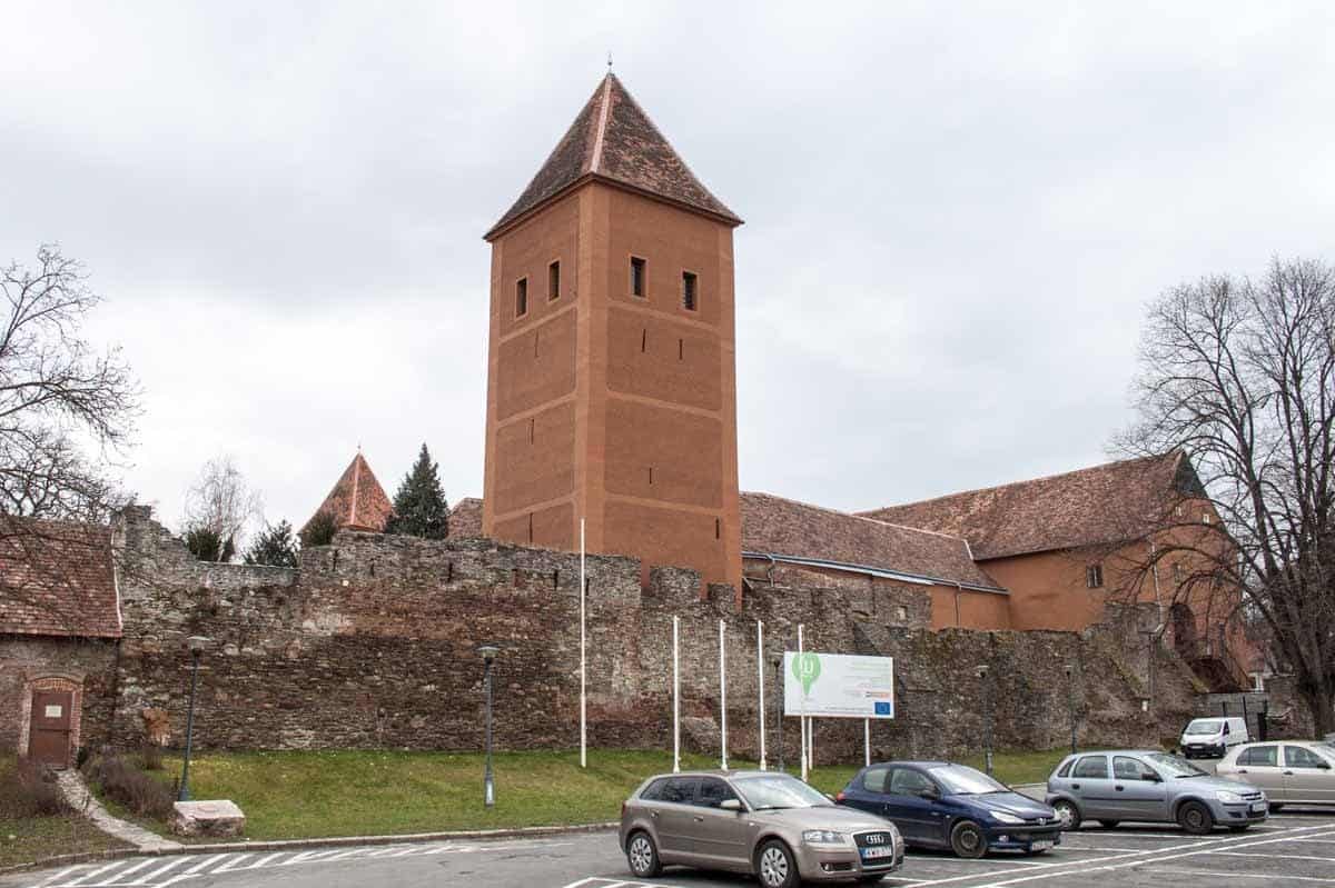 castles in hungary jurisics castle