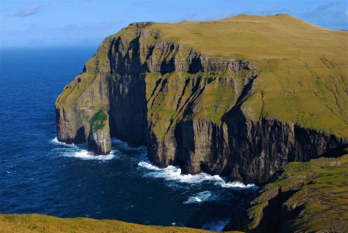 Things to do in the Faroe Islands: Ásmundarstakkur