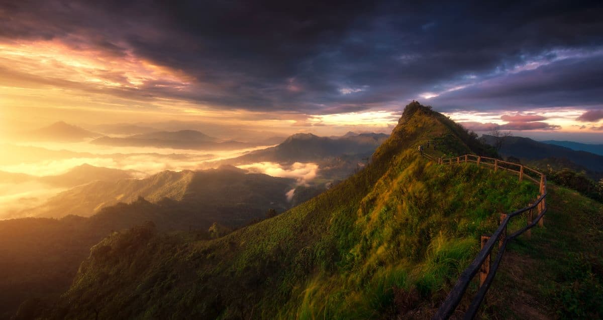 Things to do in Chiang Rai: Go mountain trekking at Phu Chi Dao