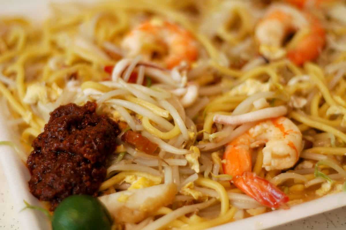 Mee Hokkien noodle