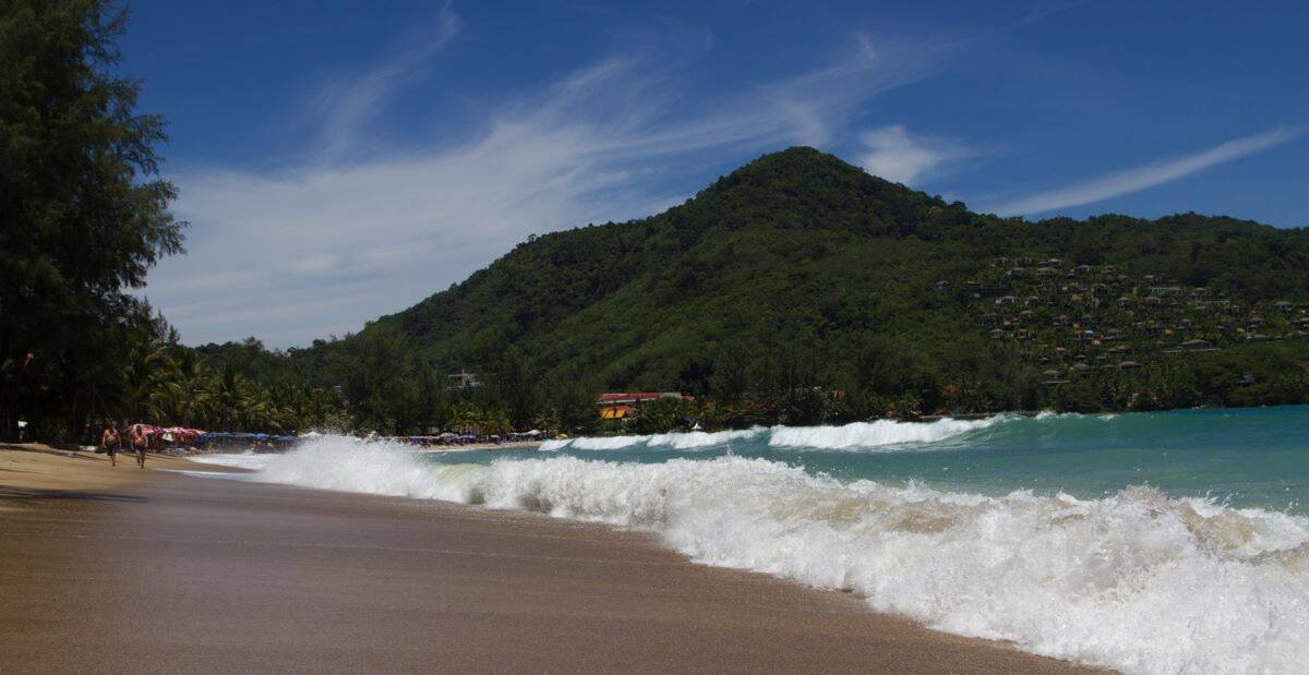 Surfing in Thailand: Kamala Beach, Phuket