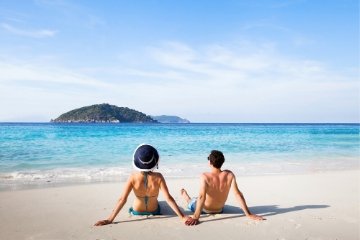 SPAIN TRAVEL GUIDE