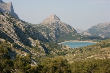 SPAIN TRAVEL GUIDE