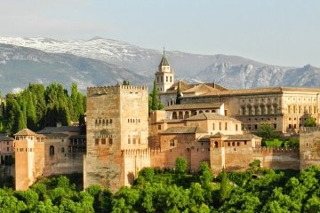 SPAIN TRAVEL GUIDE