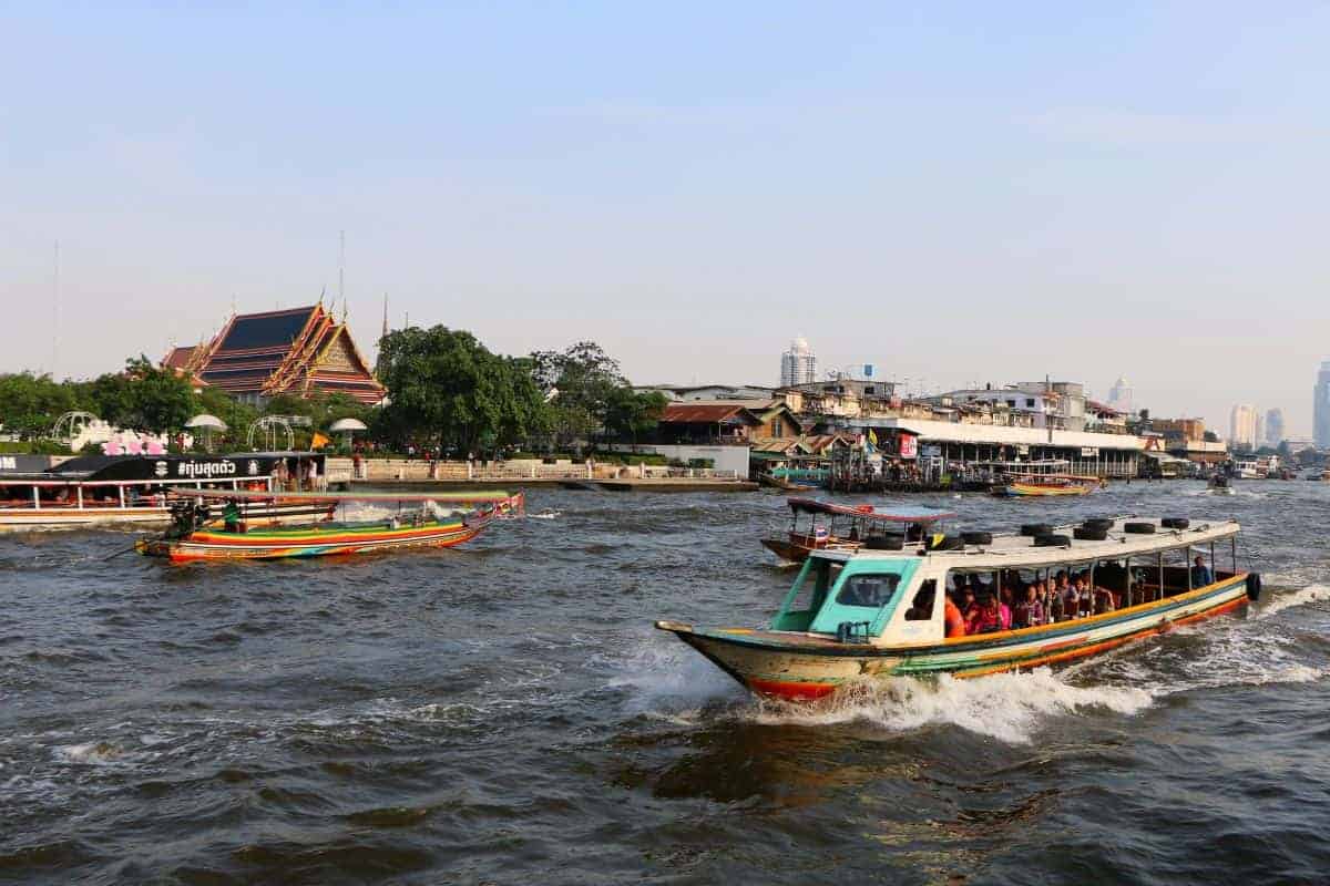 boat trip at Chao Phraya river