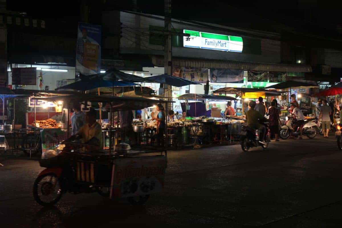 Surat thani niight market