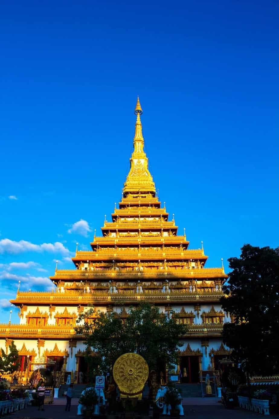 Nong Waeng Temple
