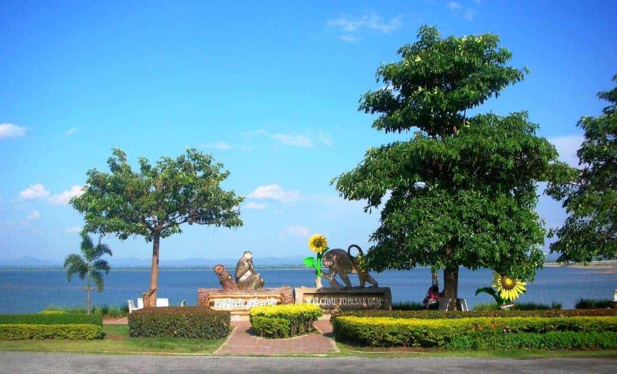 Pasak Jolasit Dam