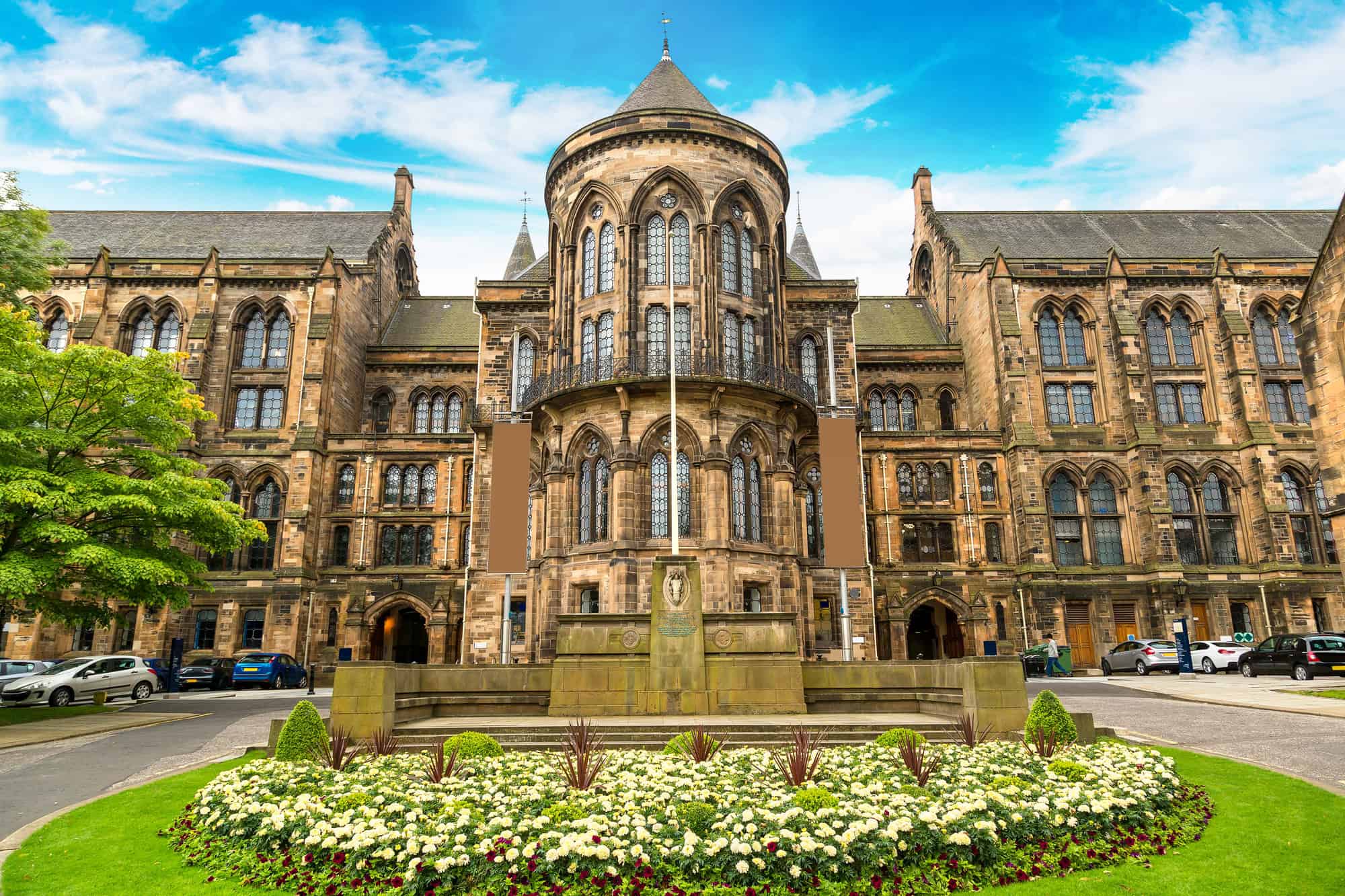 Is Glasgow Worth Visiting? 10 Reasons Why You Should!