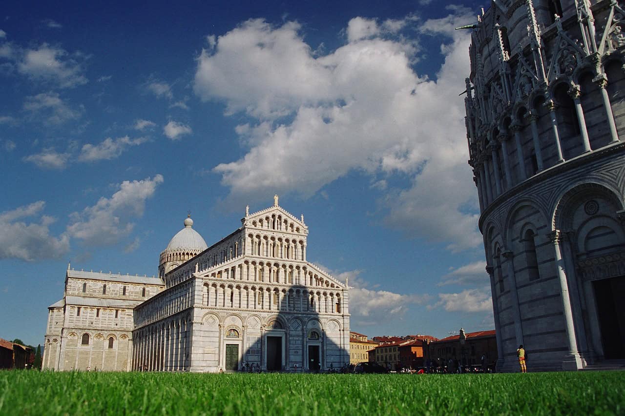 Is Pisa worth visiting? Discover the allure of Pisa! Explore iconic landmarks, explore the history, savor local cuisine, and enjoy vibrant nightlife. Is it worth visiting? Find out!