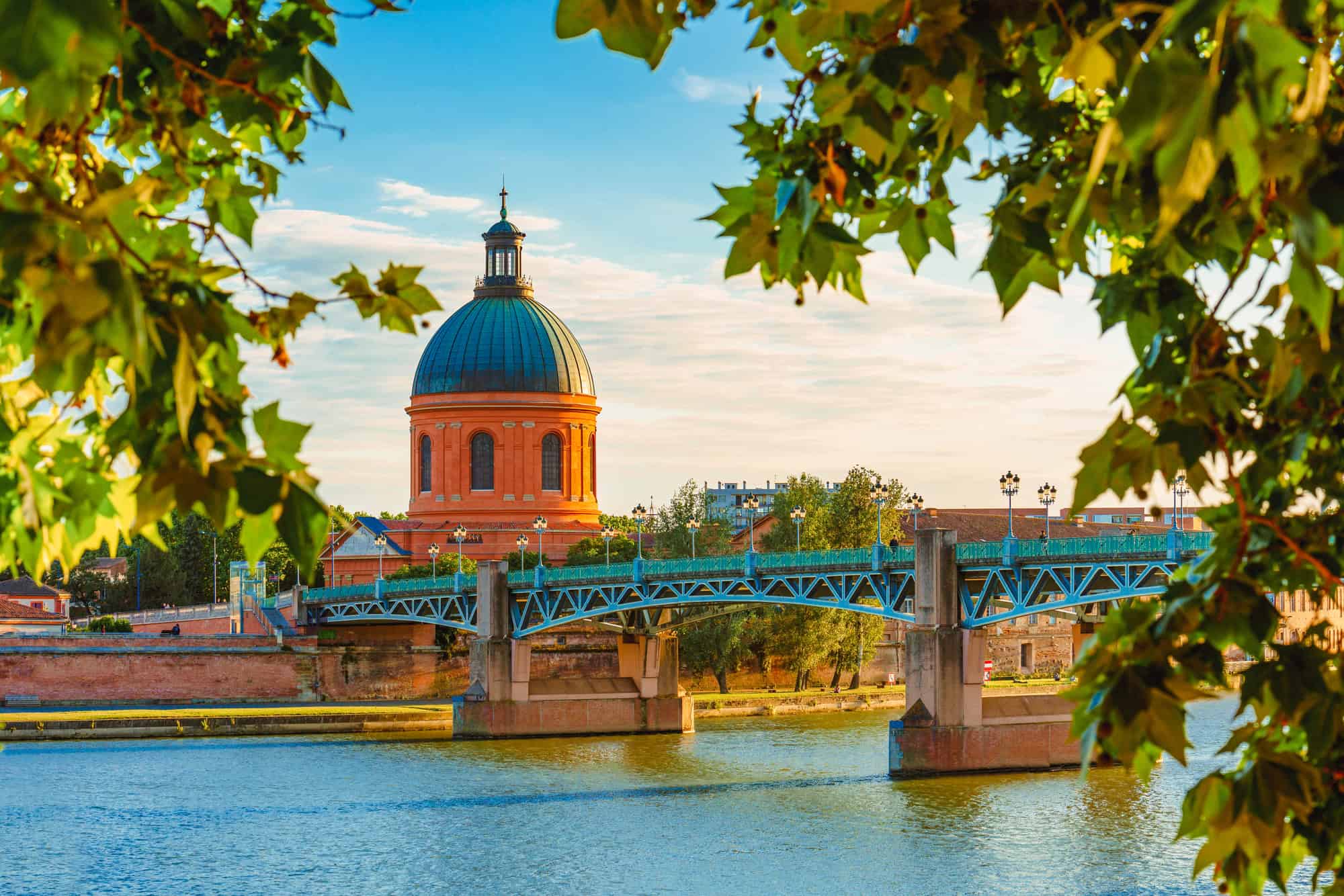 Is Toulouse Worth Visiting? 10 Reasons Why You Should!