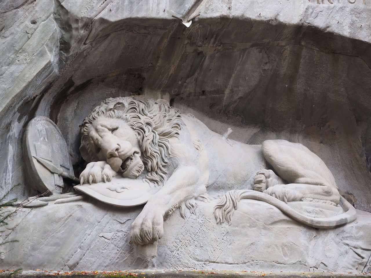 lion monument, monument, lion