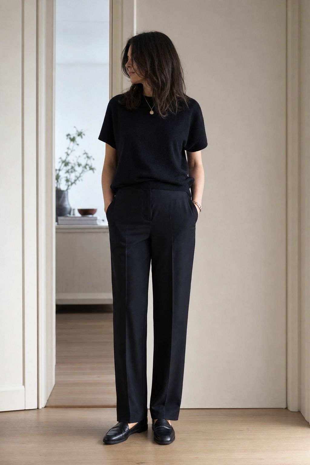 Monochrome Black Outfit shown as a realistic Pretty Wild World image for 19 Basic Minimalist Outfit Ideas That Make Getting Dressed Easier.